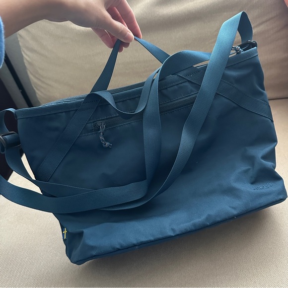 fjallraven crossbody bag - Picture 3 of 7